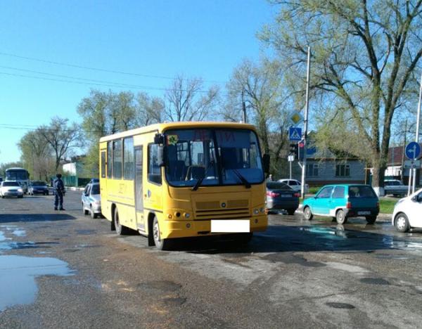 В Ипатово школьный автобус сбил насмерть пенсионерку